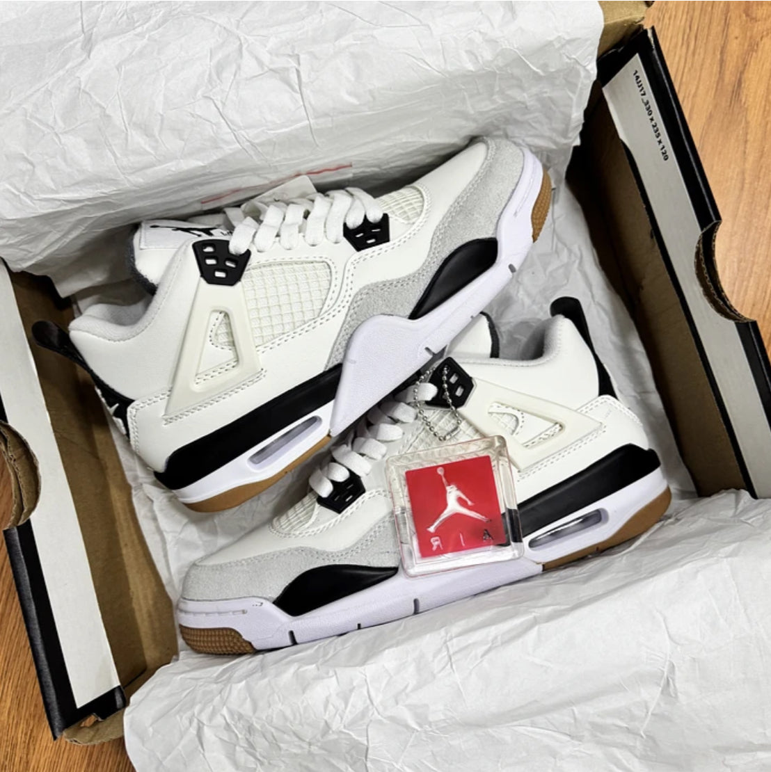 Jordan Retro 4 Sb Black