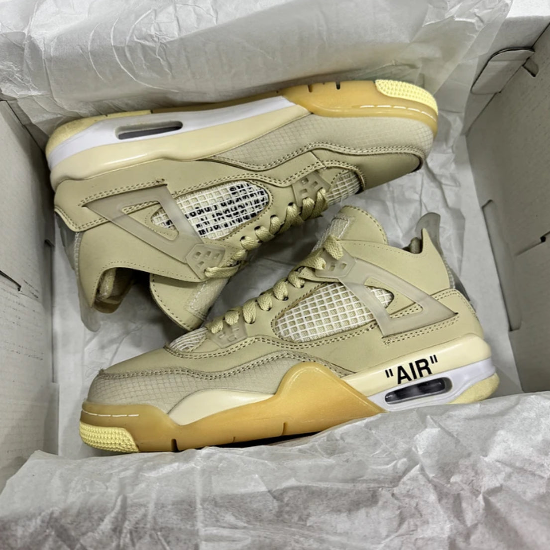 Jordan Retro 4 Off White Sail