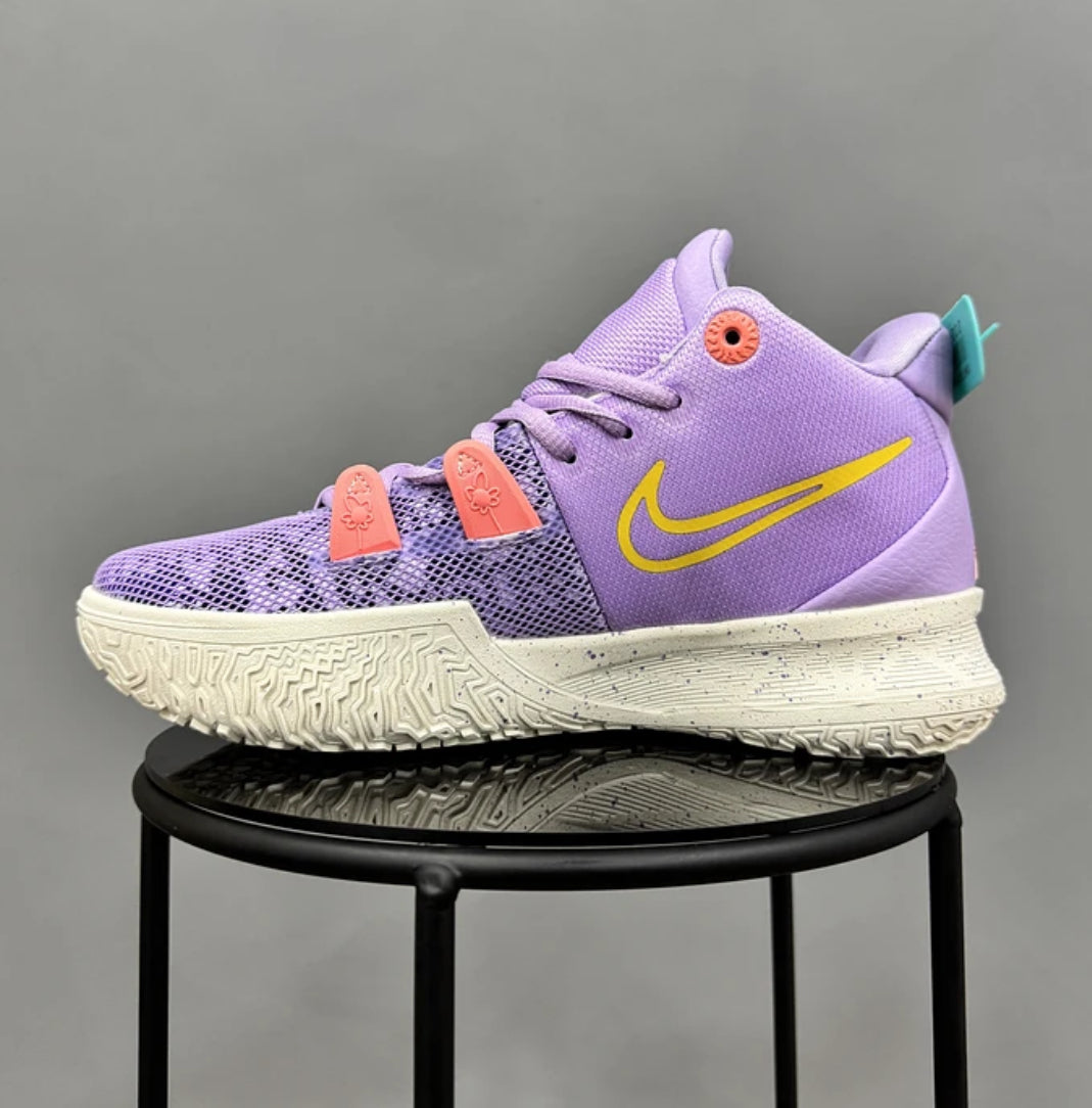 Nike Kyrie 7 Daughter