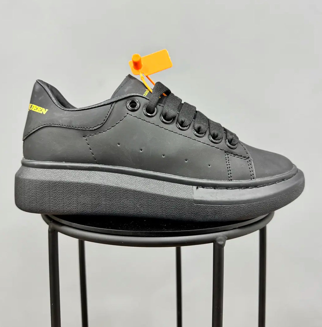 Sneakers Alexander McQueen Black