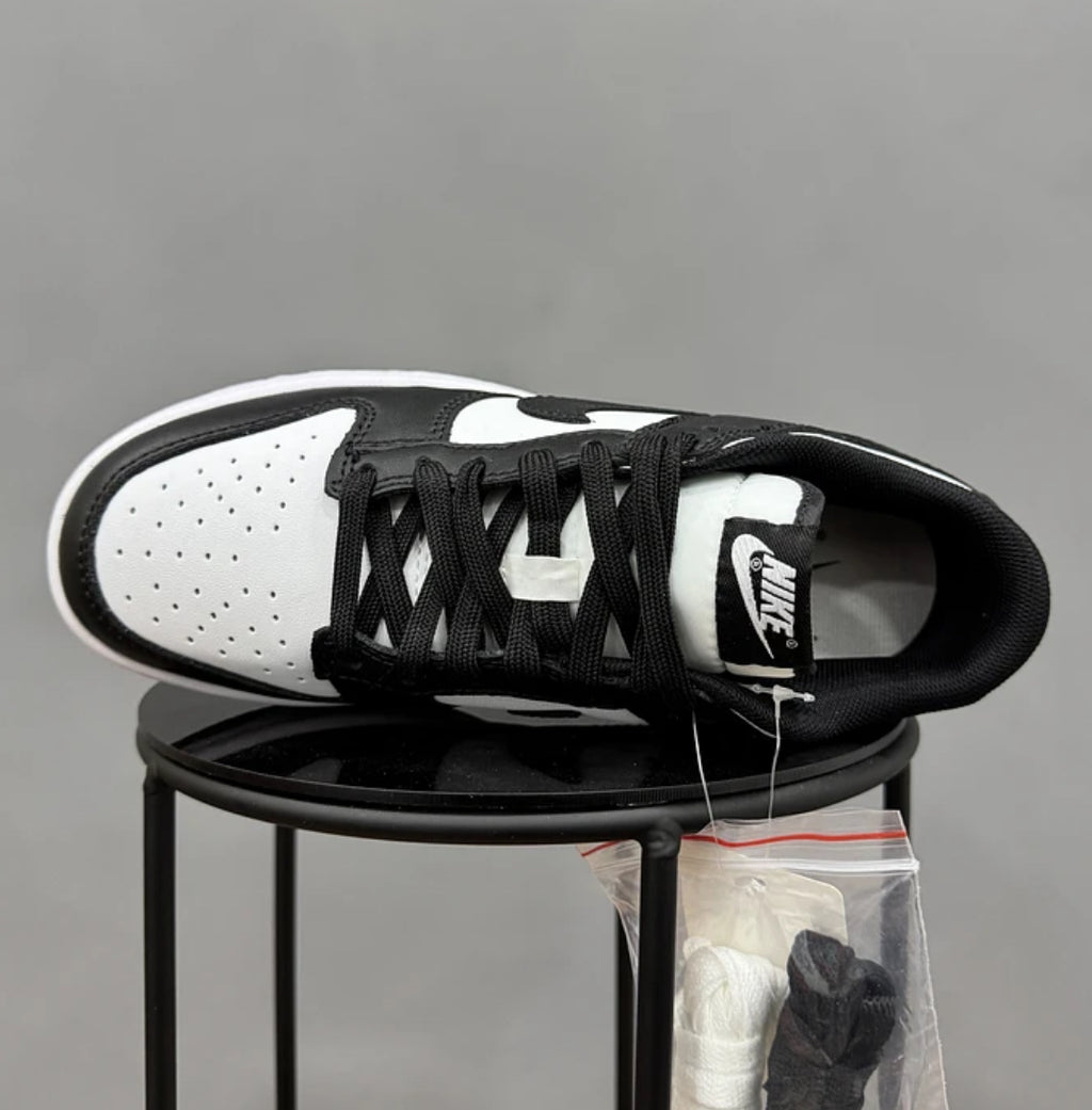 Nike Sb Dunk Panda Classic