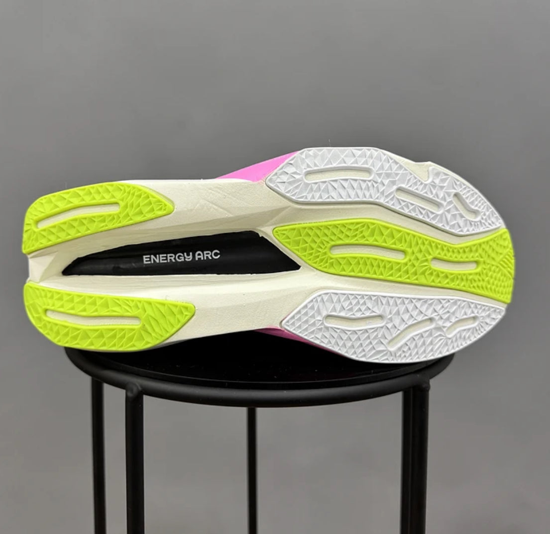 New Balance Elite V4 White