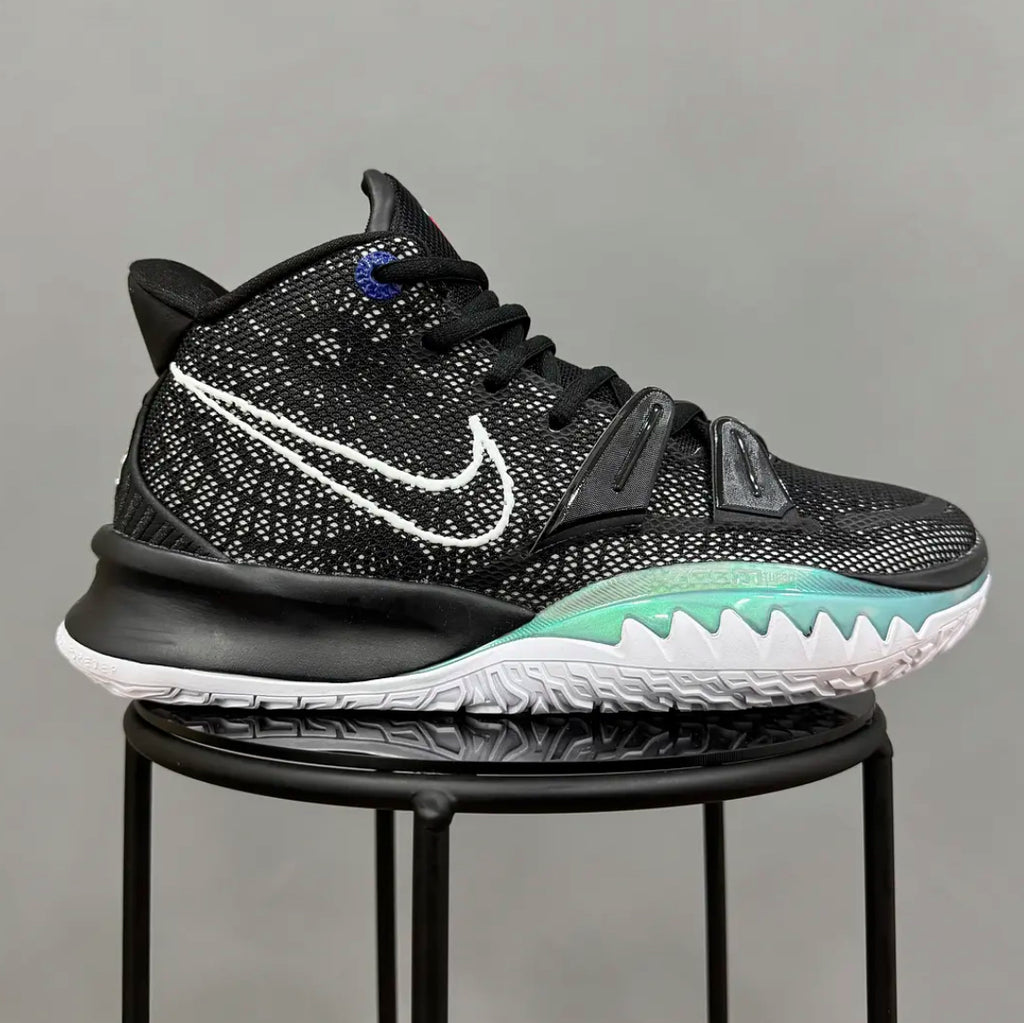 Nike Kyrie 7 BK Negro