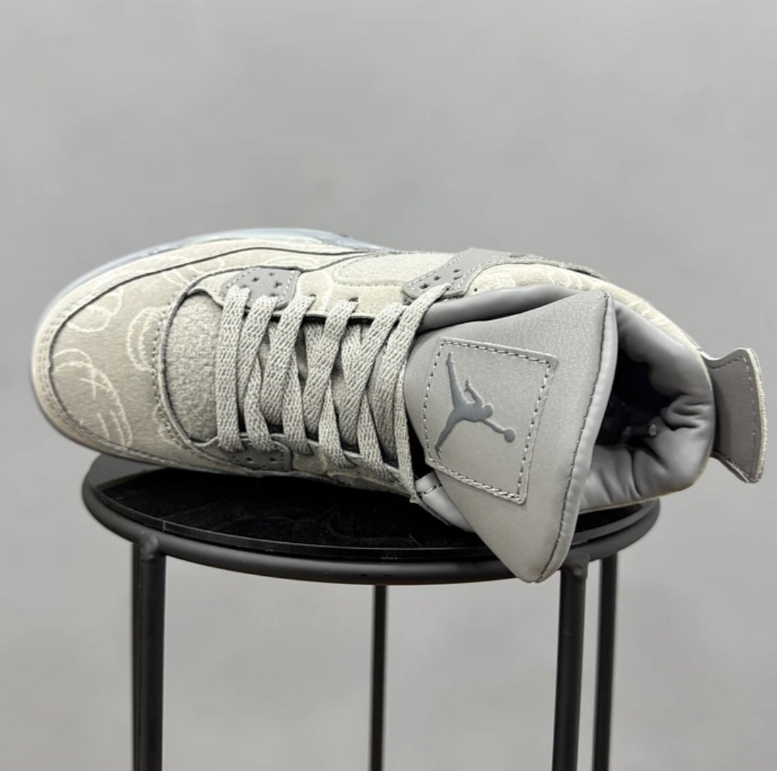 Jordan Retro 4 Kaws Gris
