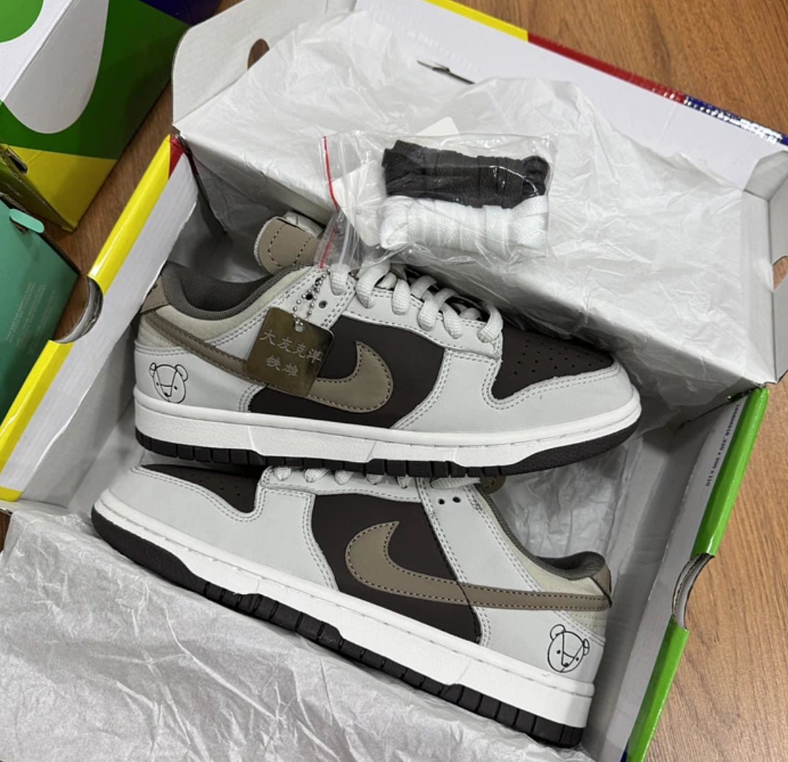 Nike Sb Dunk Otomo Bear