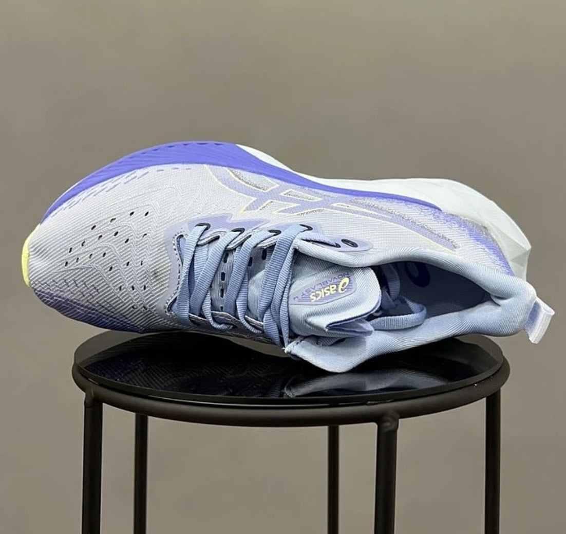 Asics Novablast 4 Blue Colors