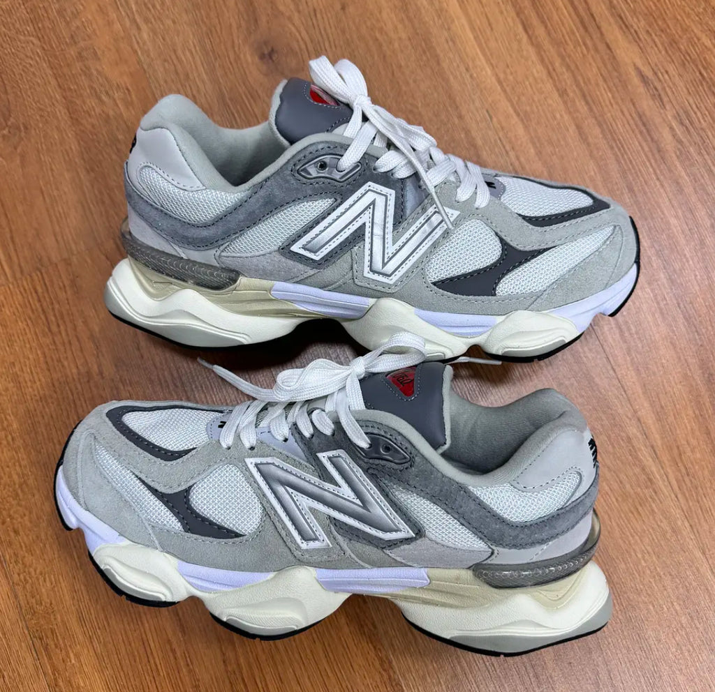 New Balance 9060 Gris