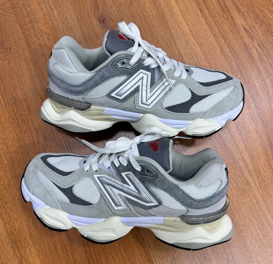 New Balance 9060 Gris