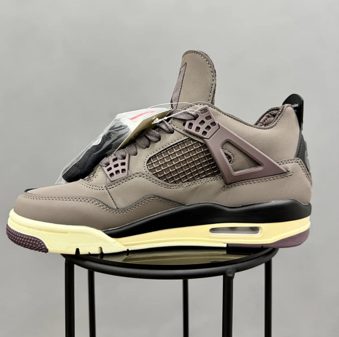 Jordan Retro 4 Ama Maniere