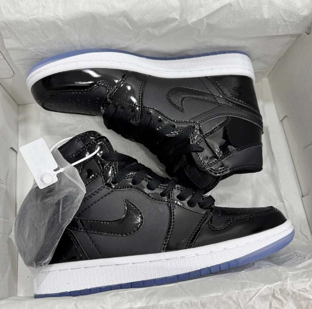Jordan Retro 1 Mid Space Jam