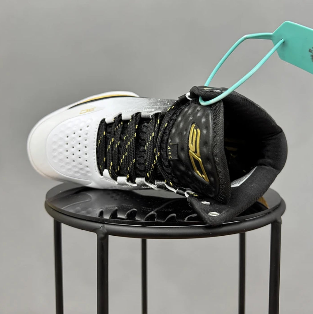Under Armour Curry 1 Black Gold