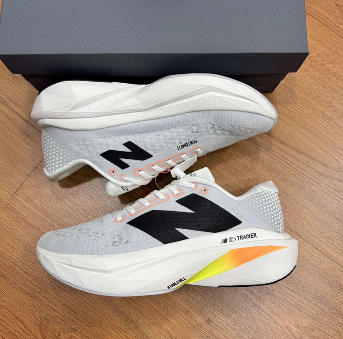 New Balance Trainer V3 White