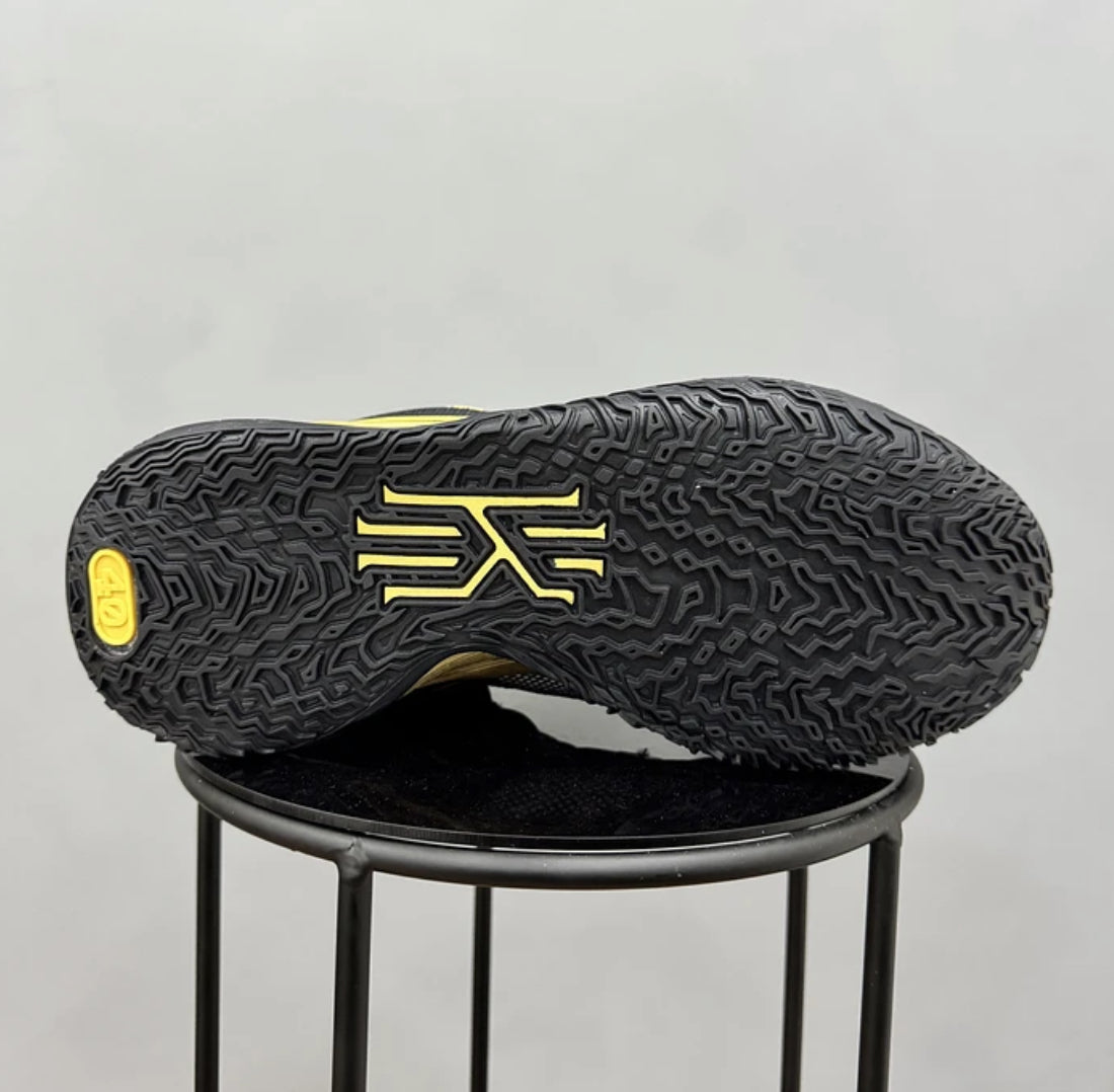 Nike Kyrie 7 Black Gold