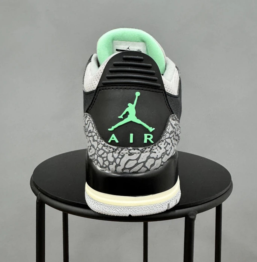 Jordan Retro 3 Green Glow