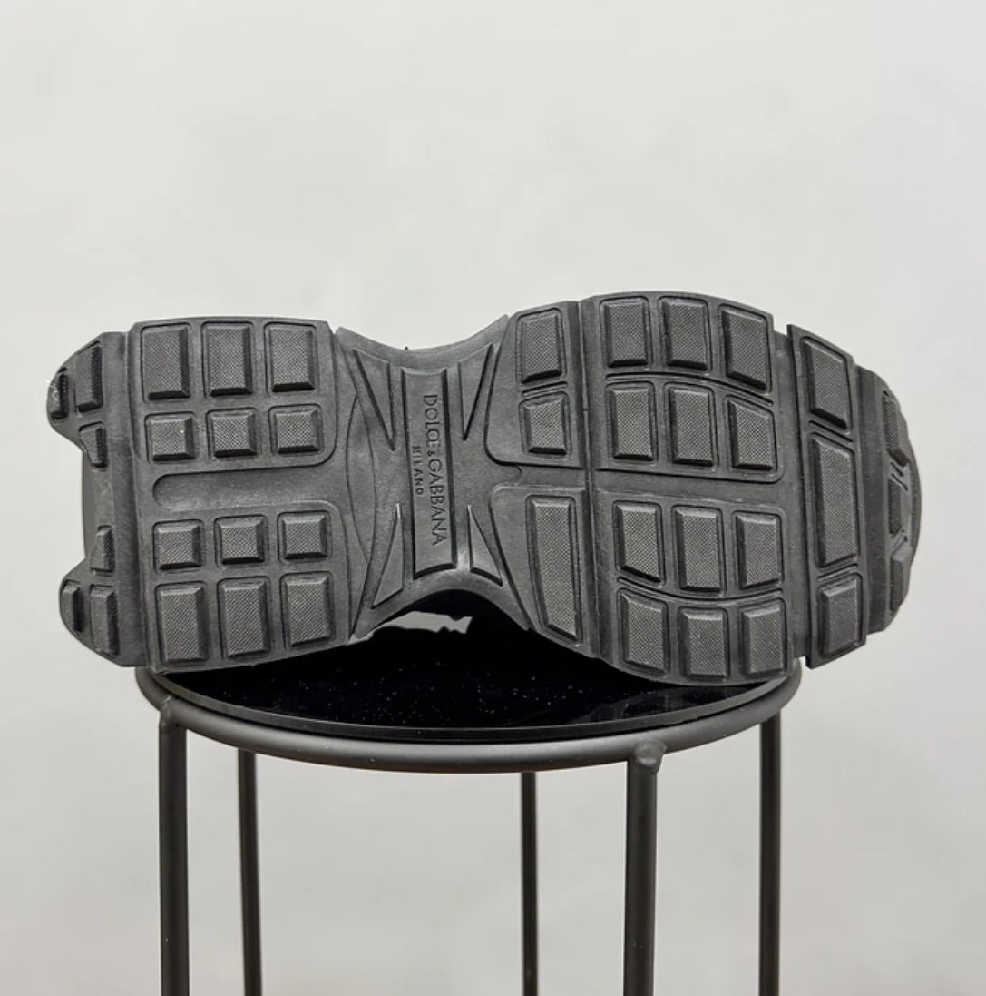 Dolce Gabbana Space Black