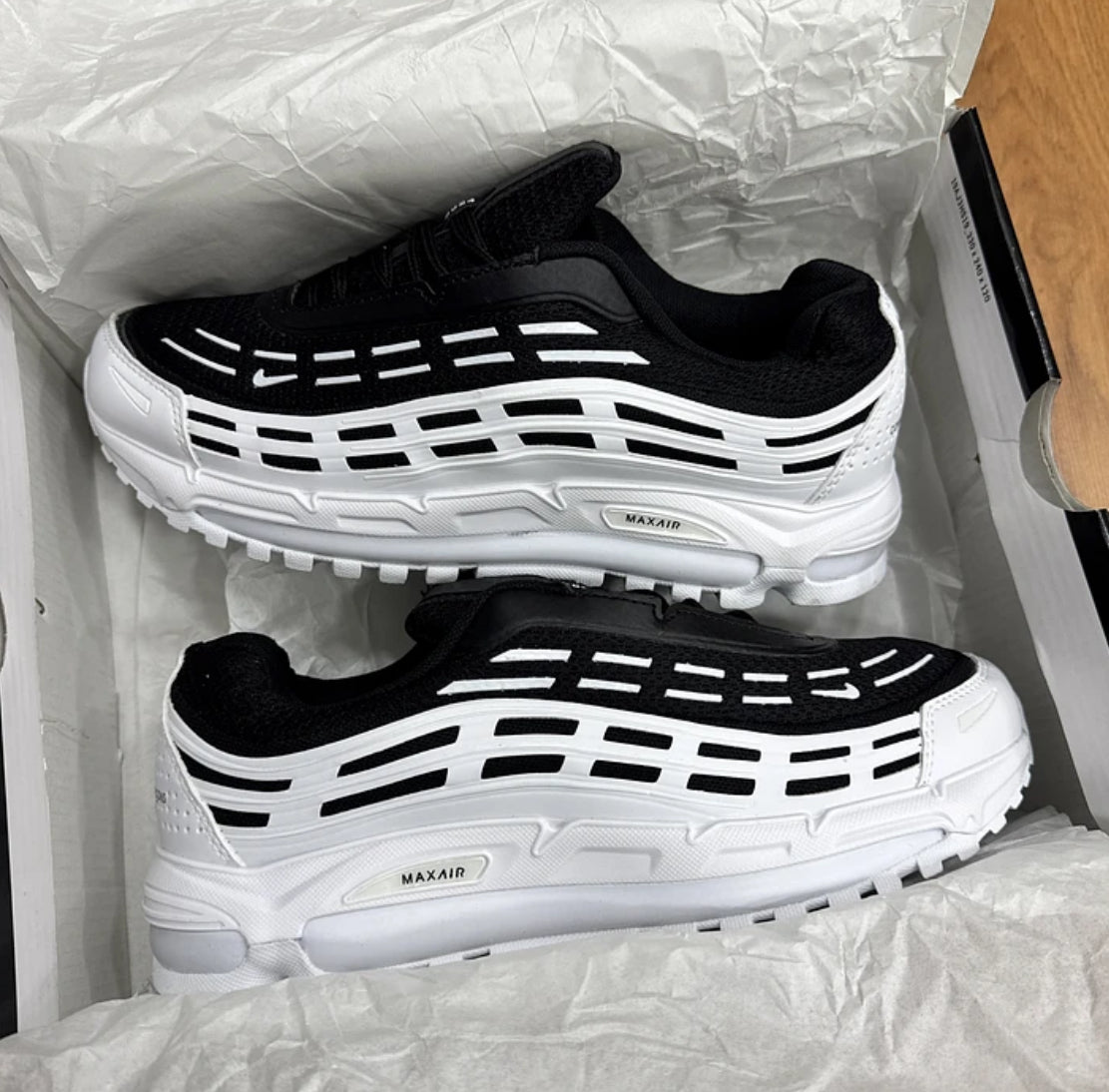 Nike Air Max 2.5 Garcons White Black