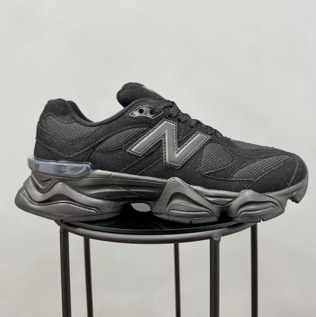 New Balance 9060 Black