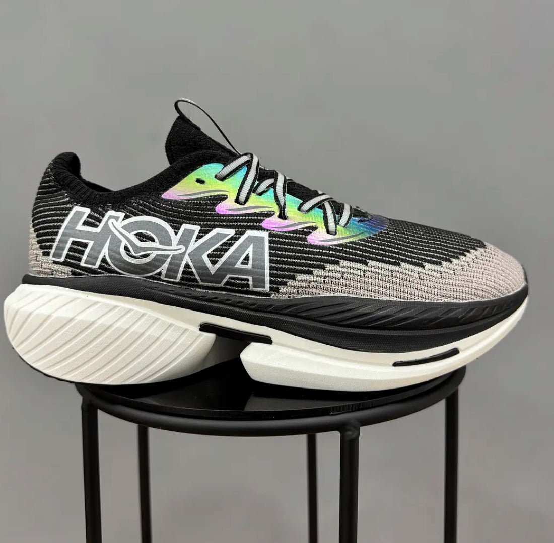 Hoka X1 Cielo Negro