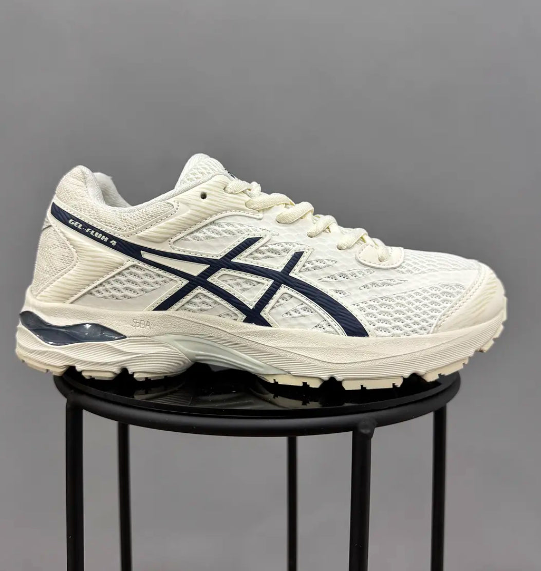 Asics Gel Flux 4 Beige