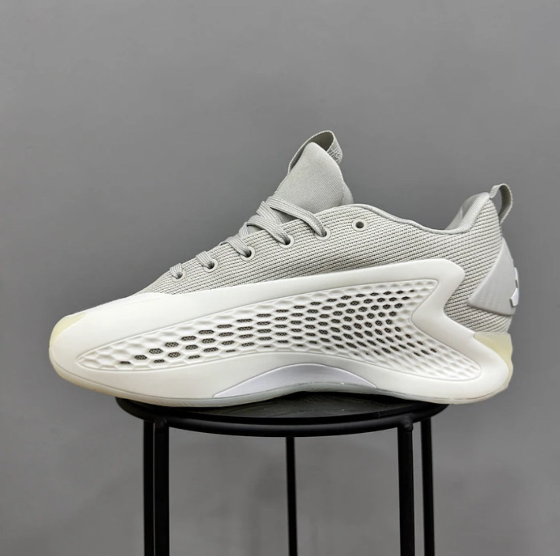 Adidas Ae 1 Low Gris