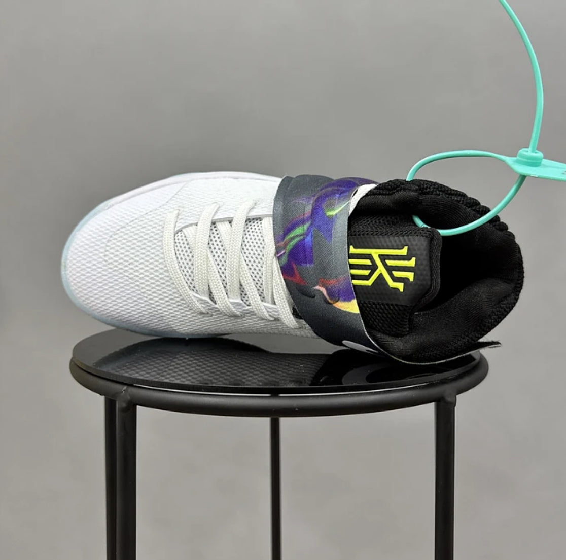 Nike Kyrie 2 White Multicolor