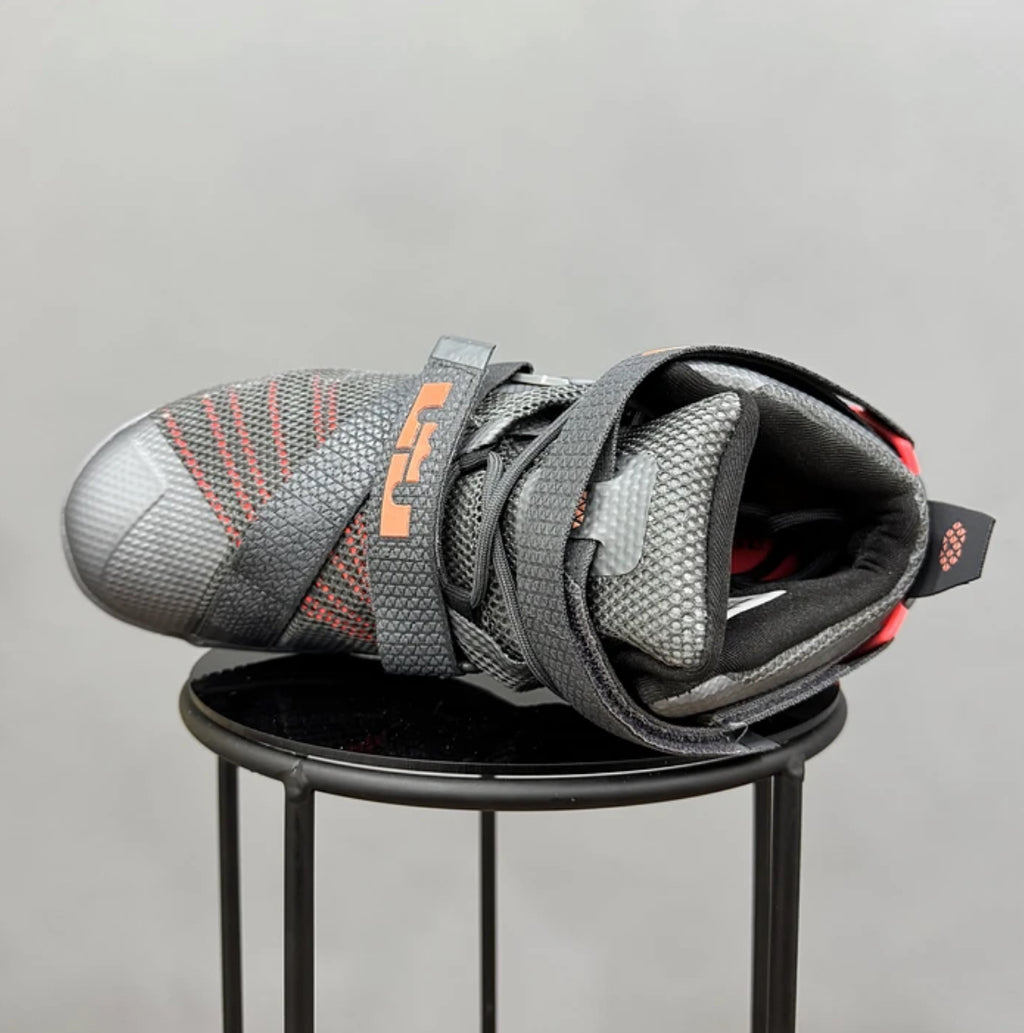 Nike Lebron Soldier 9 Grey