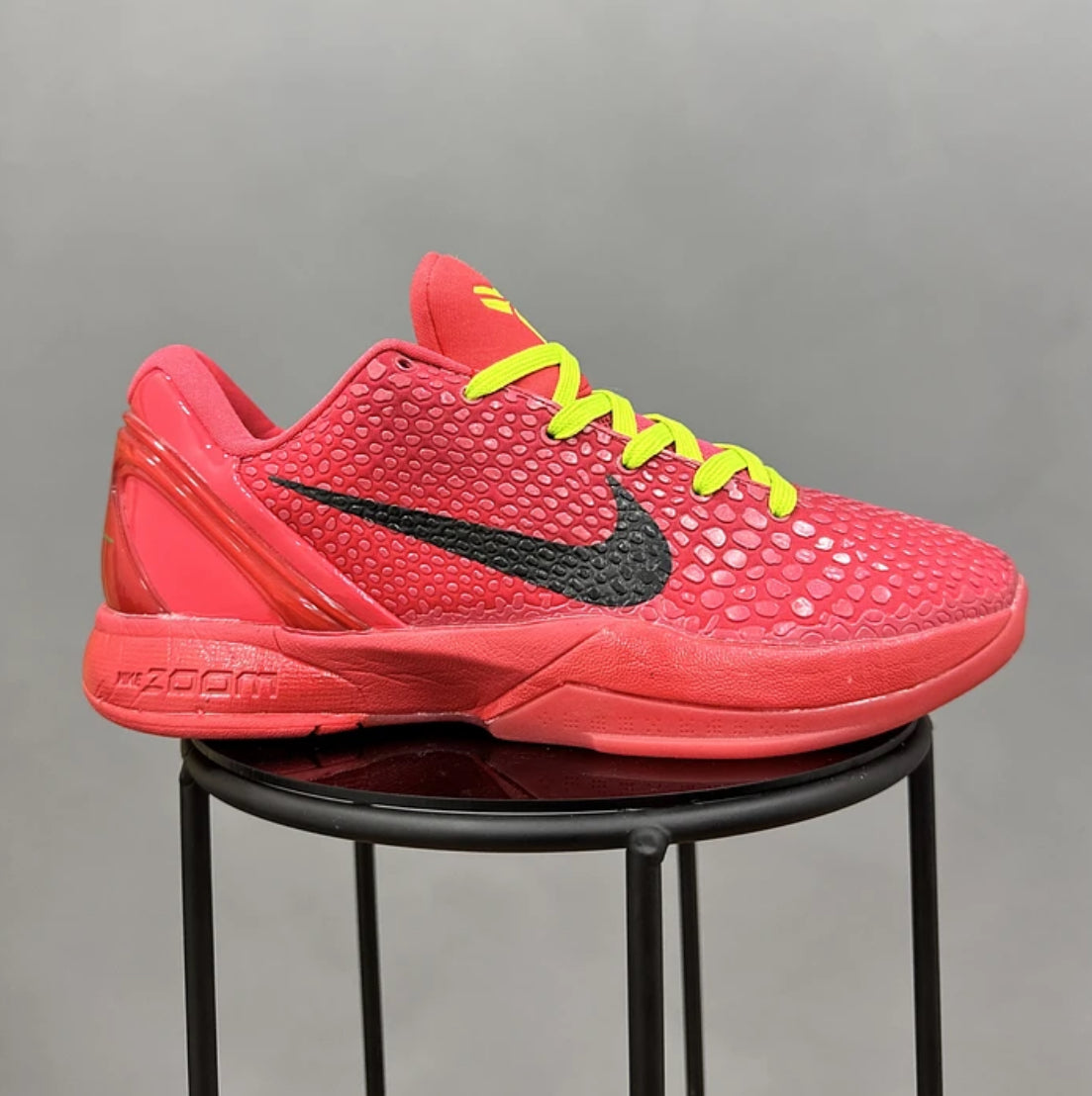 Nike Kobe Grinch Reverse