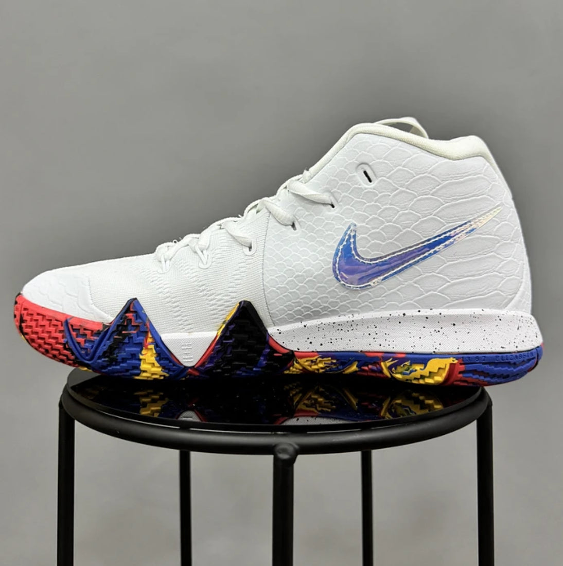 Nike Kyrie 4 White Multicolor