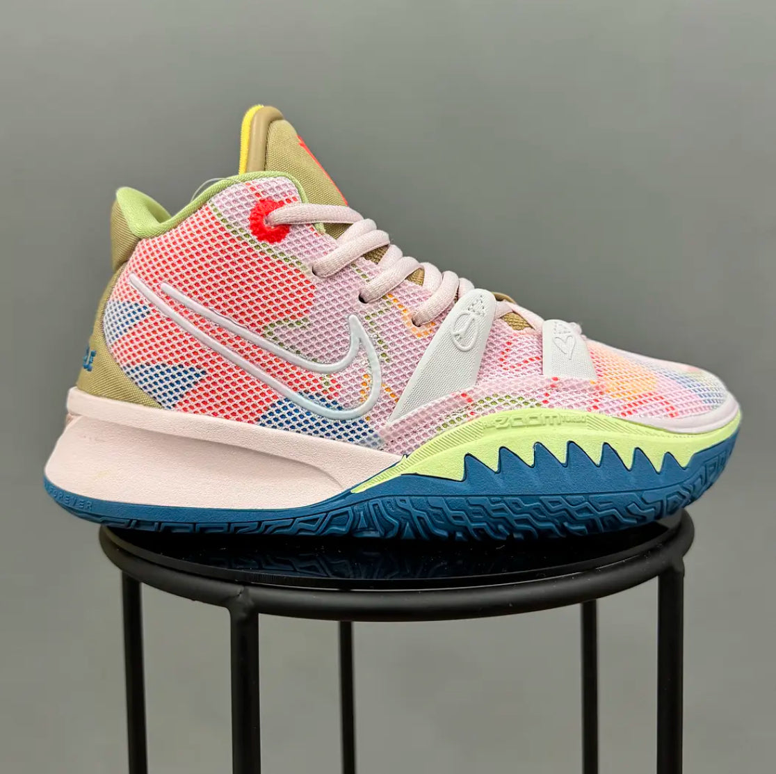 Nike Kyrie 7 Pink 1 World