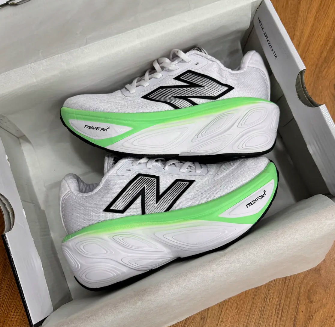 New Balance Fresh Foam More White