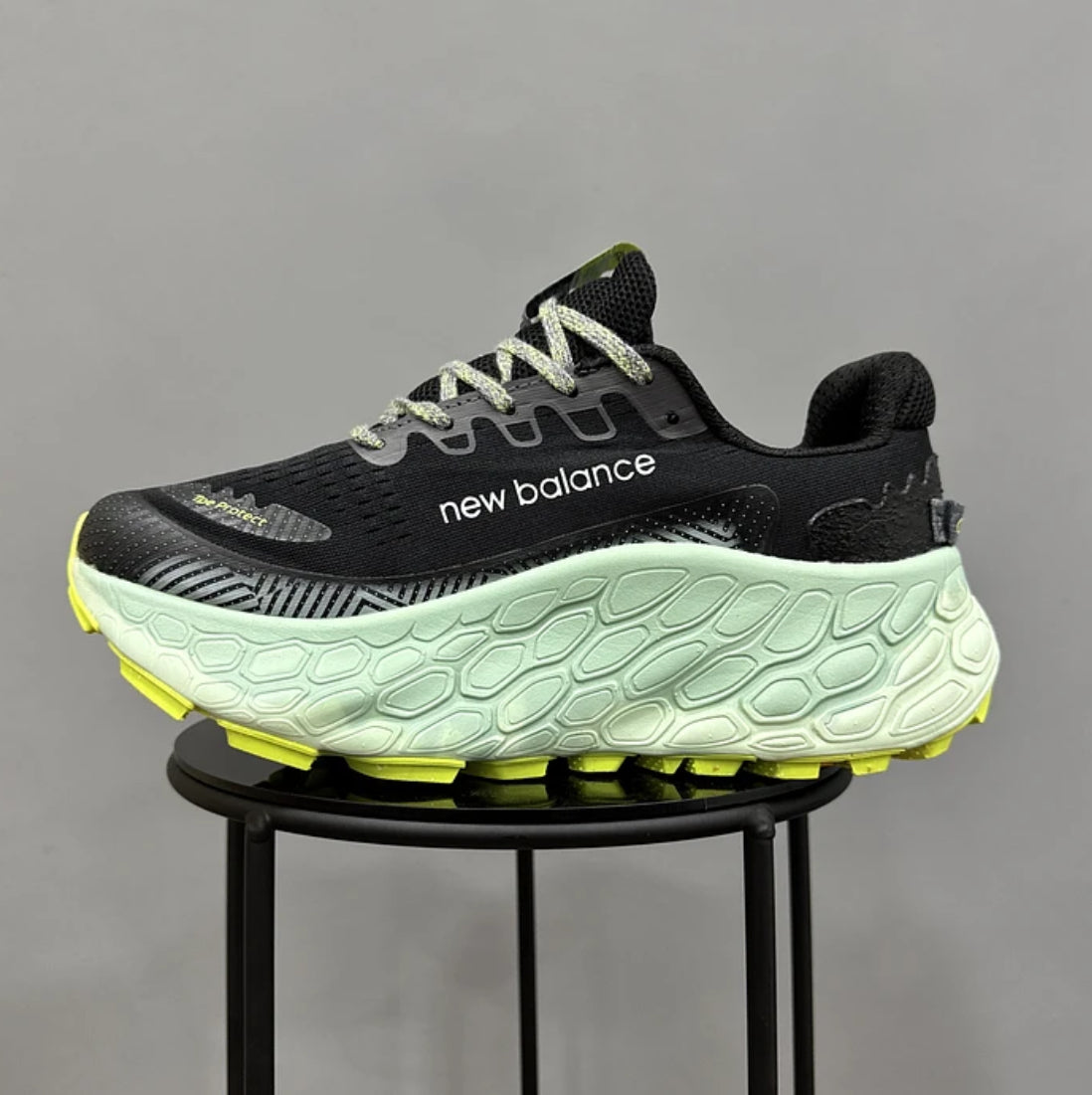 New Balance Trail More V3 Negro