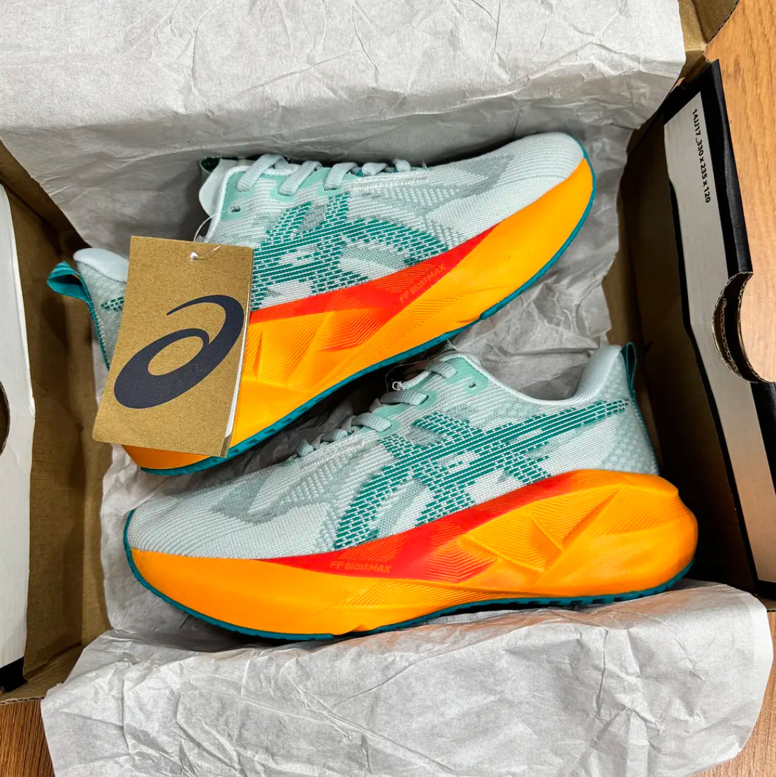 Asics Novablast 5 Green Orange