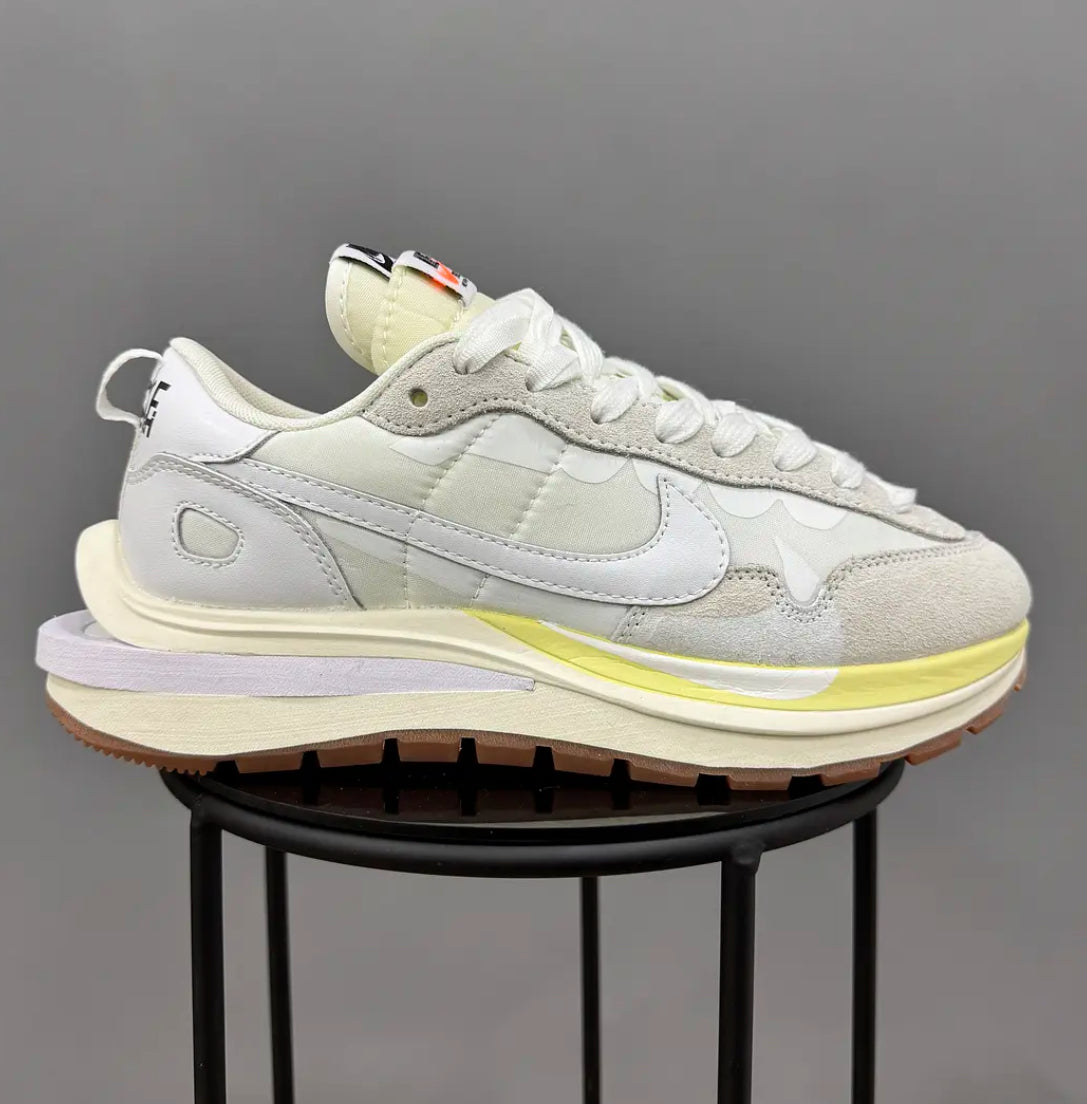 Nike Sacai Vaporwaffle White