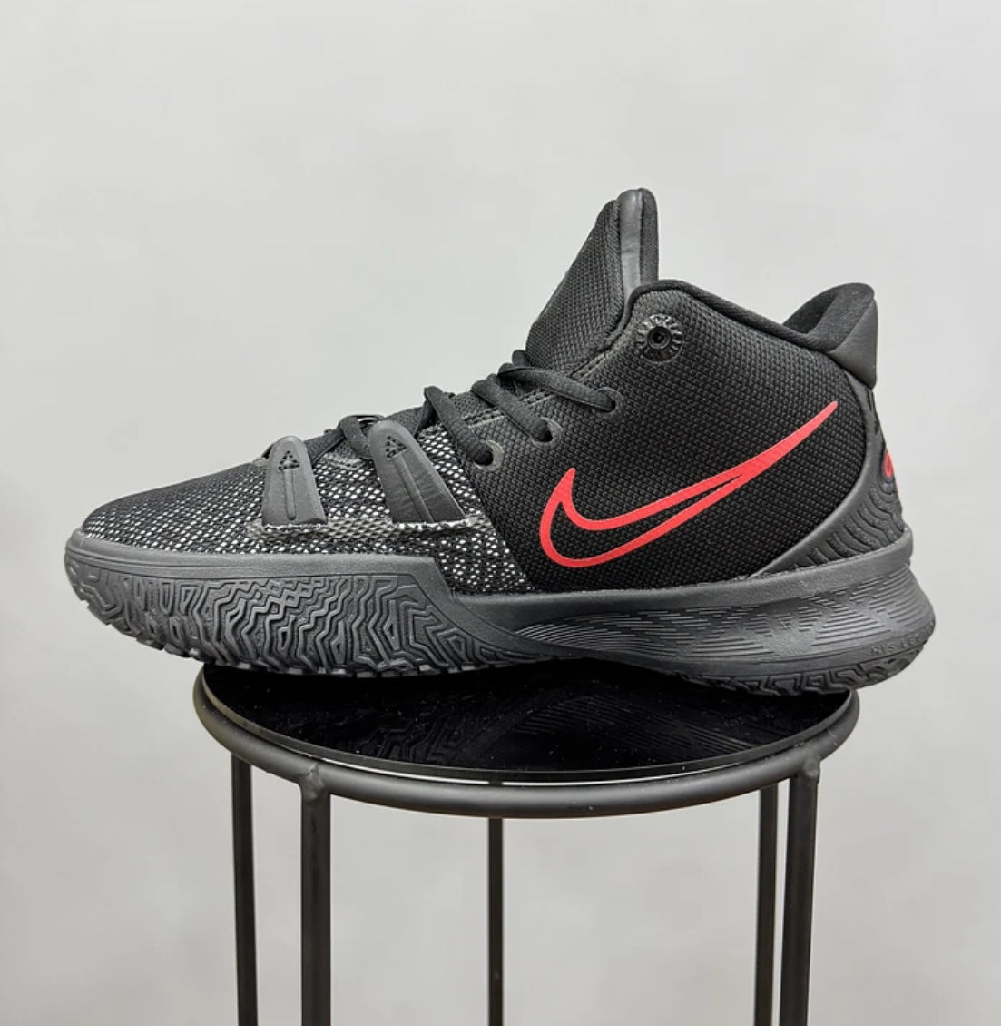 Nike Kyrie 7 Bred