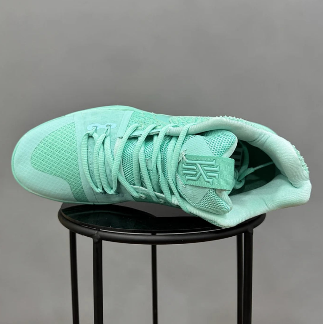 Nike Kyrie 3 Aqua