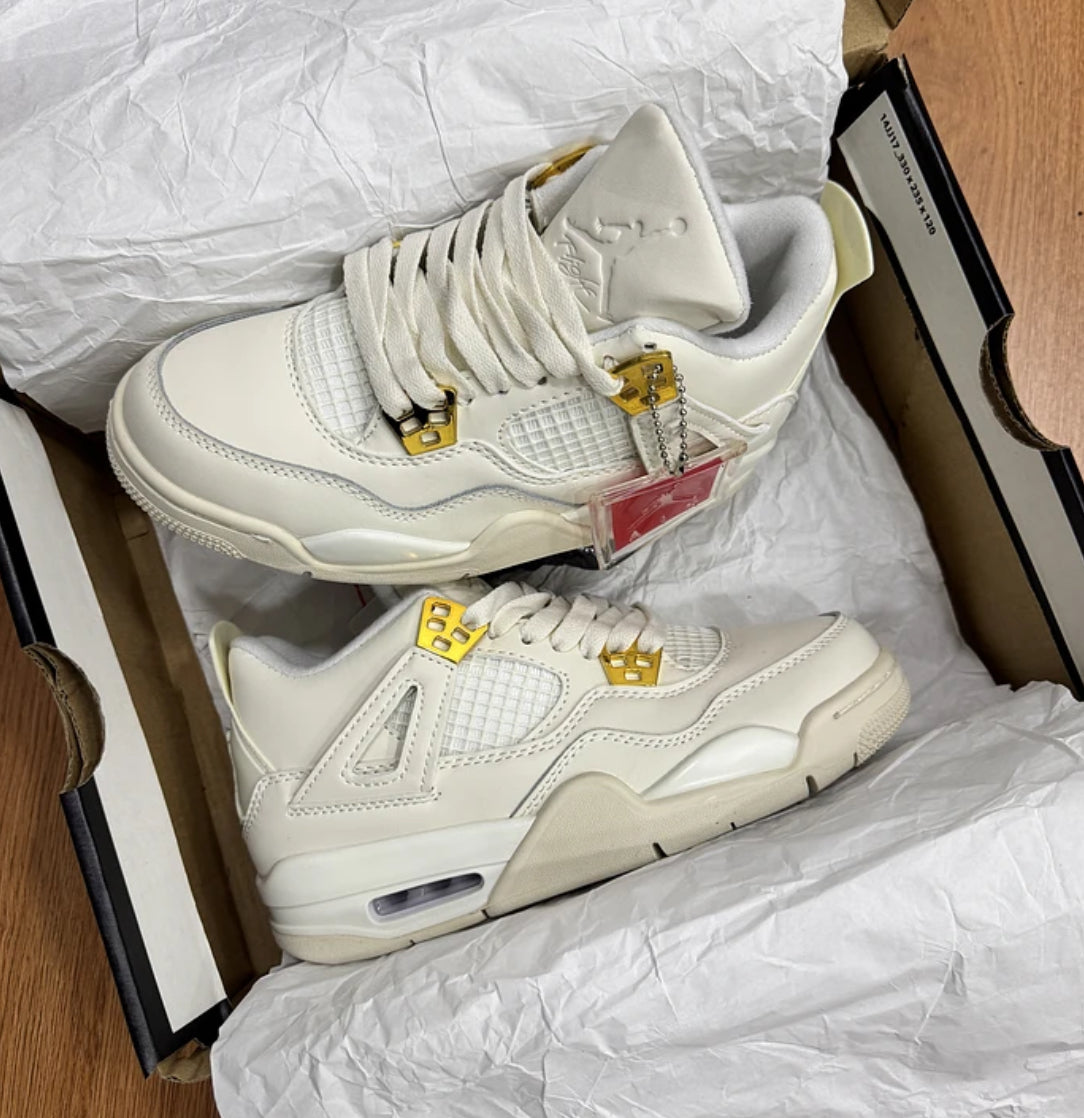 Jordan Retro 4 Metallic Gold