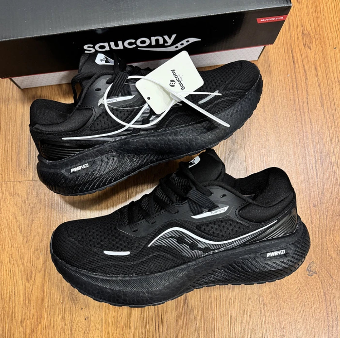 Saucony Surge 1 Black