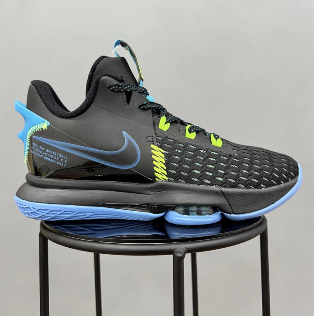 Nike Lebron Witness 5 Black Blue