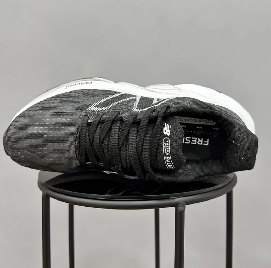 New Balance Fresh Foam Balos Negro