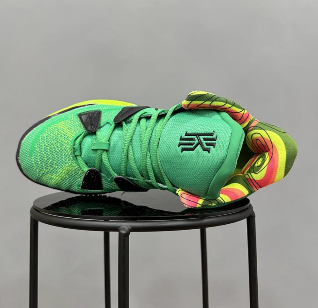 Nike Kyrie 7 Weatherman