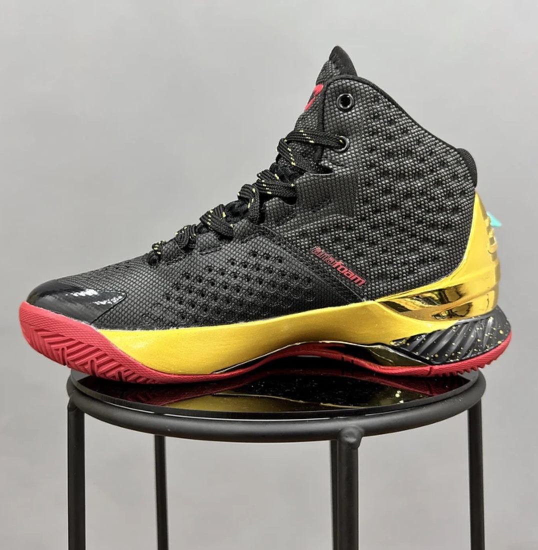 Under Armour Curry 1 Black Gold