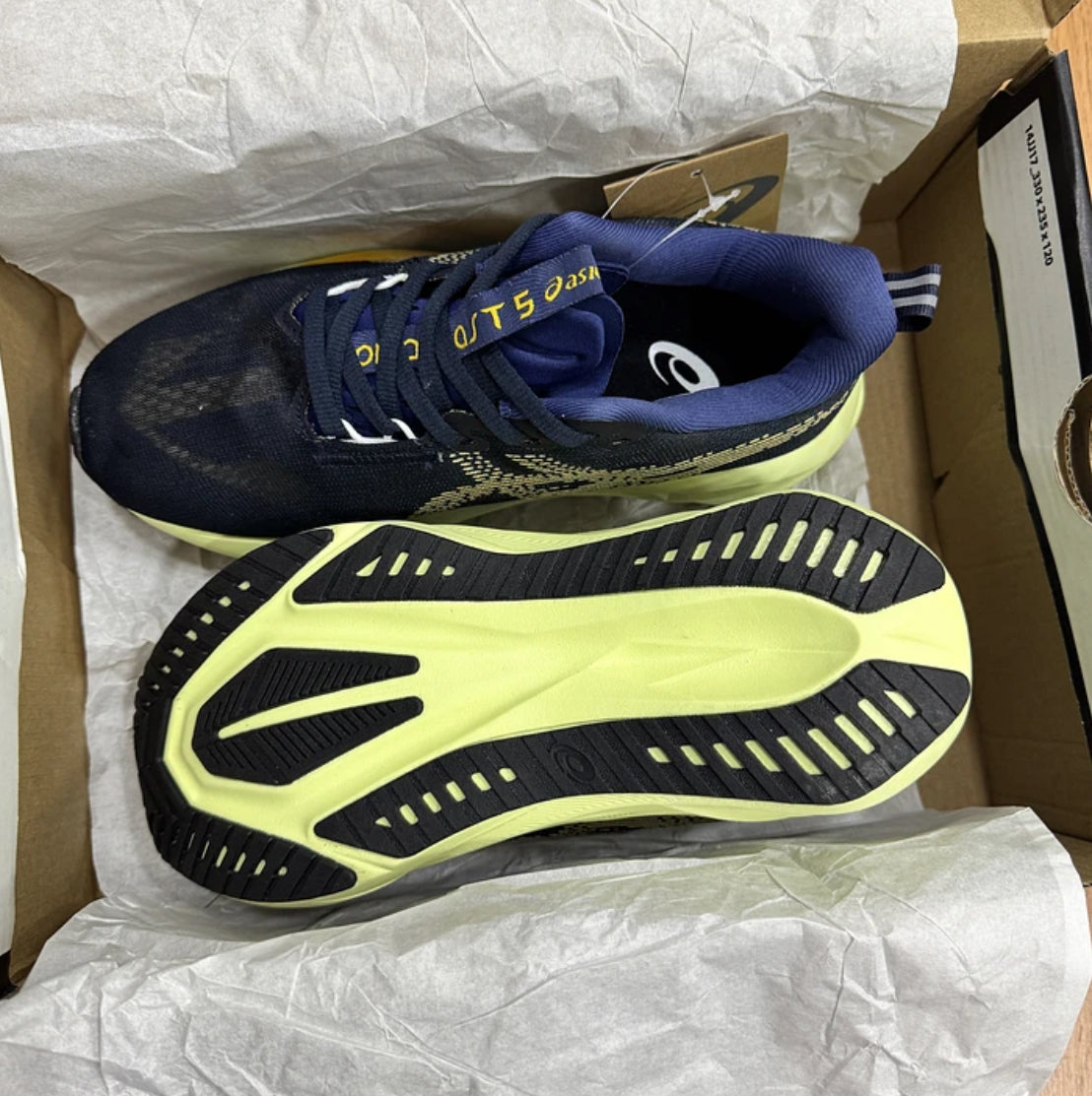 Asics Novablast 5 Dark Blue
