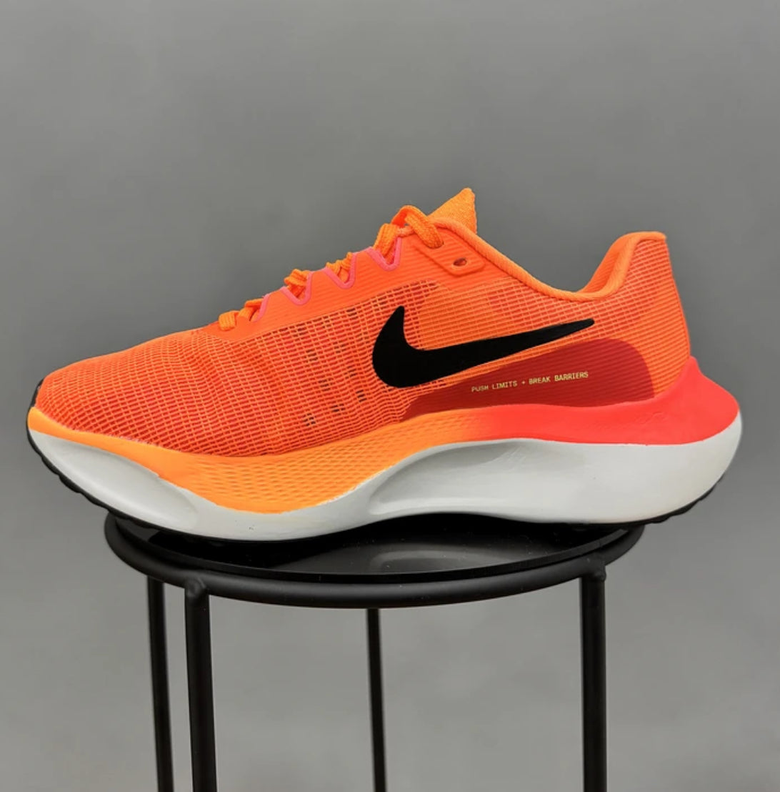 Nike Zoom Fly 5 Orange