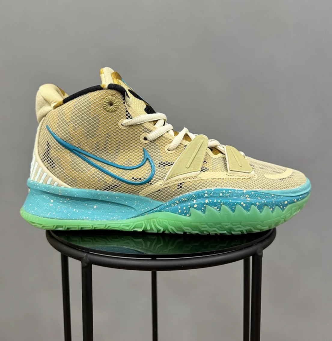 Nike Kyrie 7 Beach