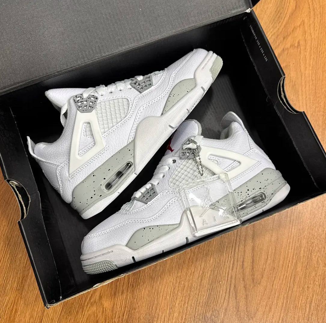 Jordan Retro 4 Oreo