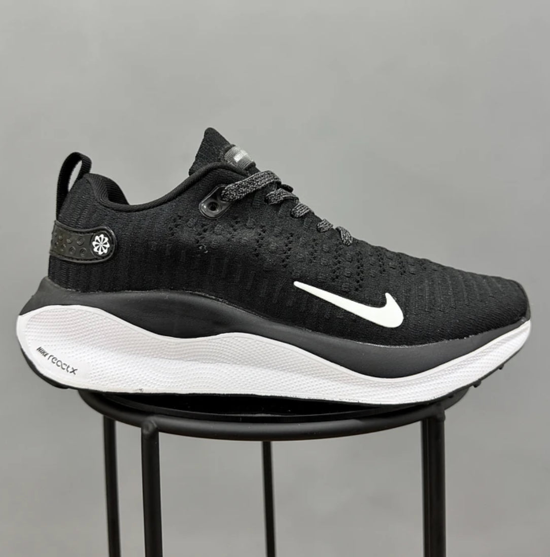 Nike Infinity Run 4 Negro