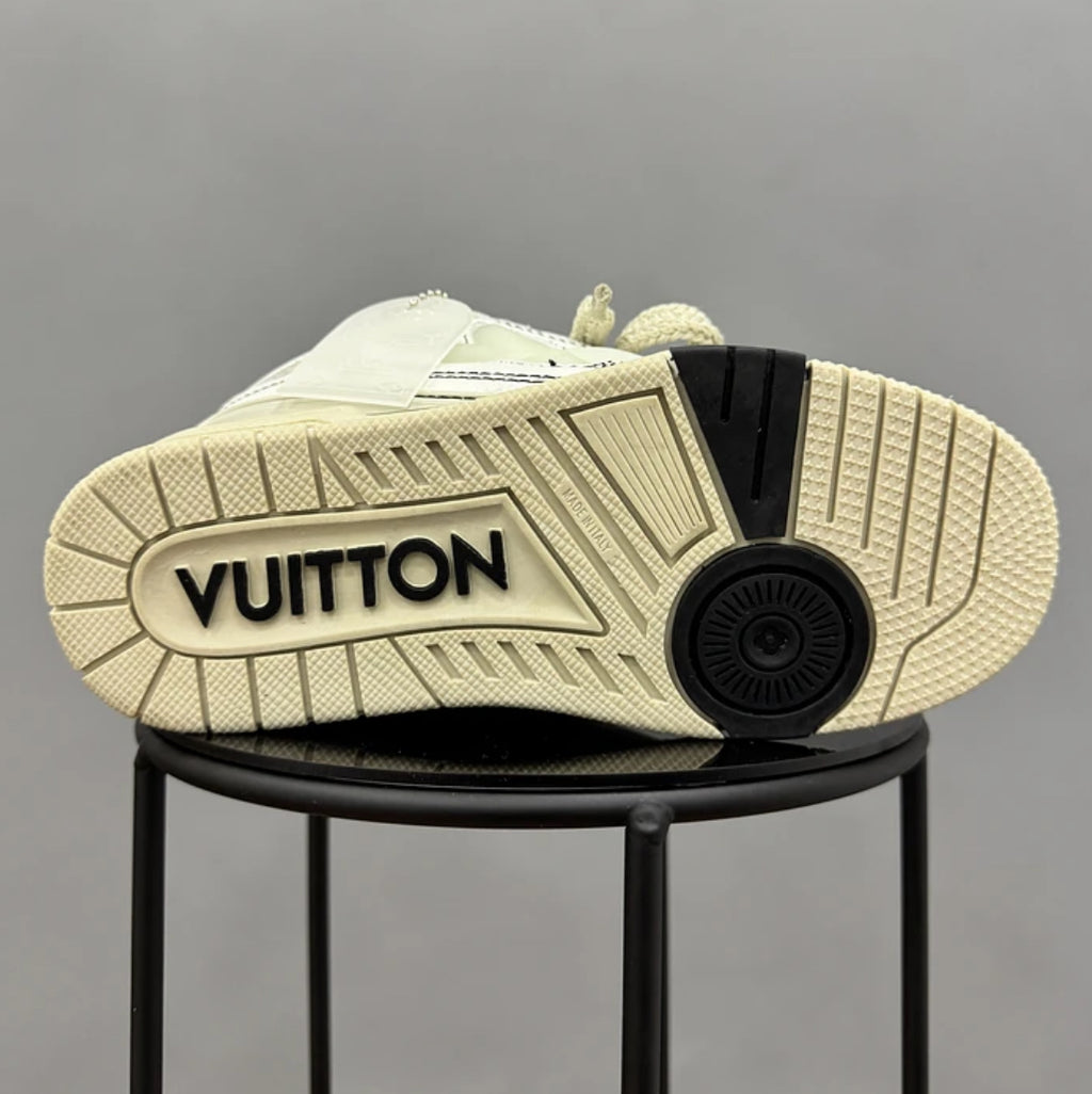Louis Vuitton Skate Beige