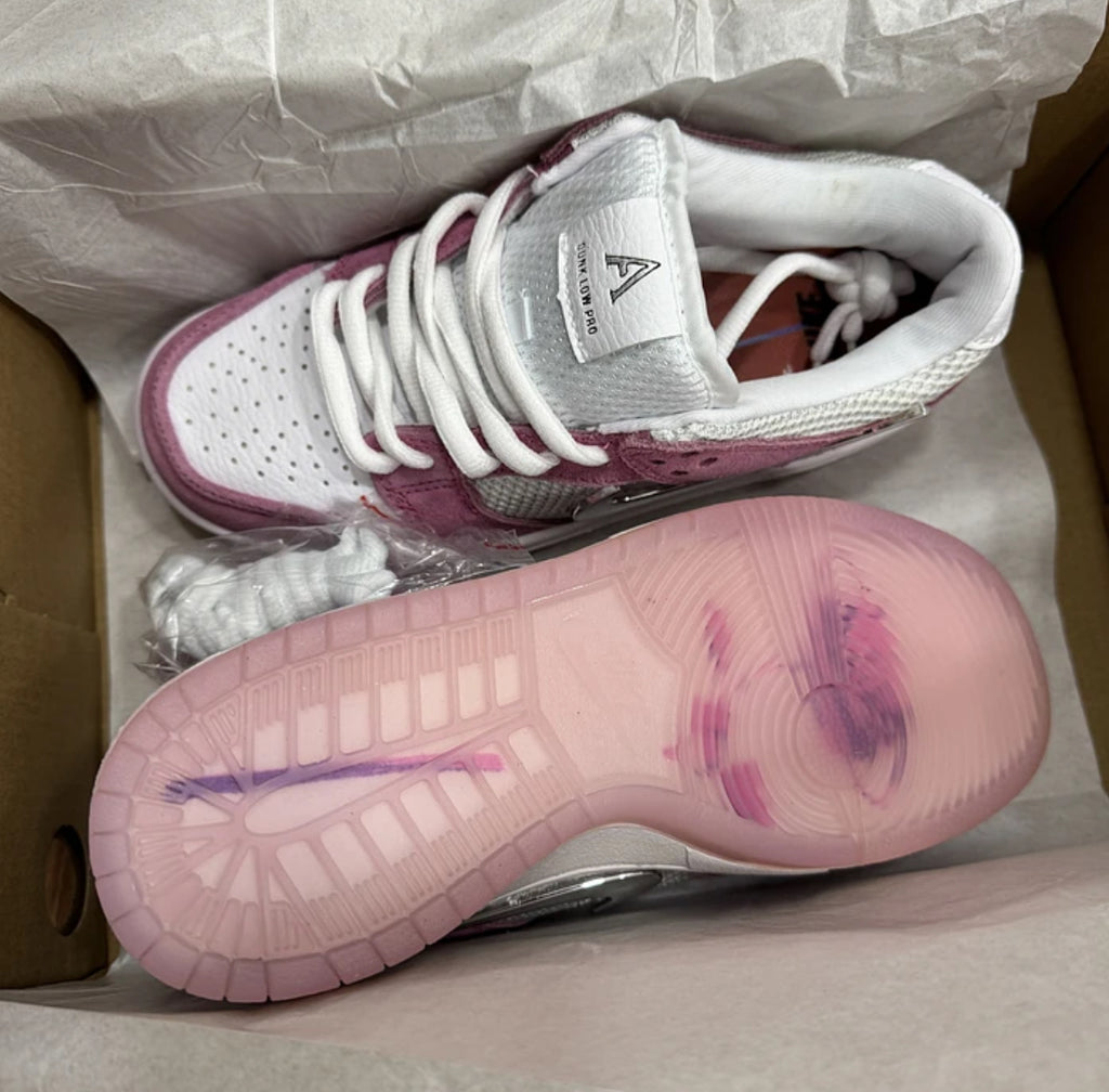 Nike Sb Dunk April Pink