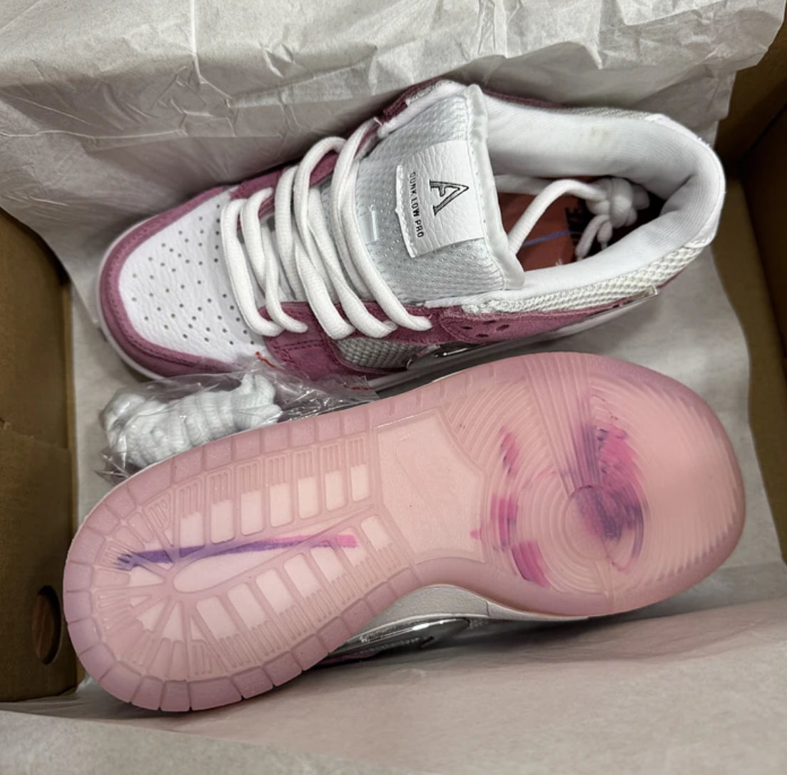 Nike Sb Dunk April Pink