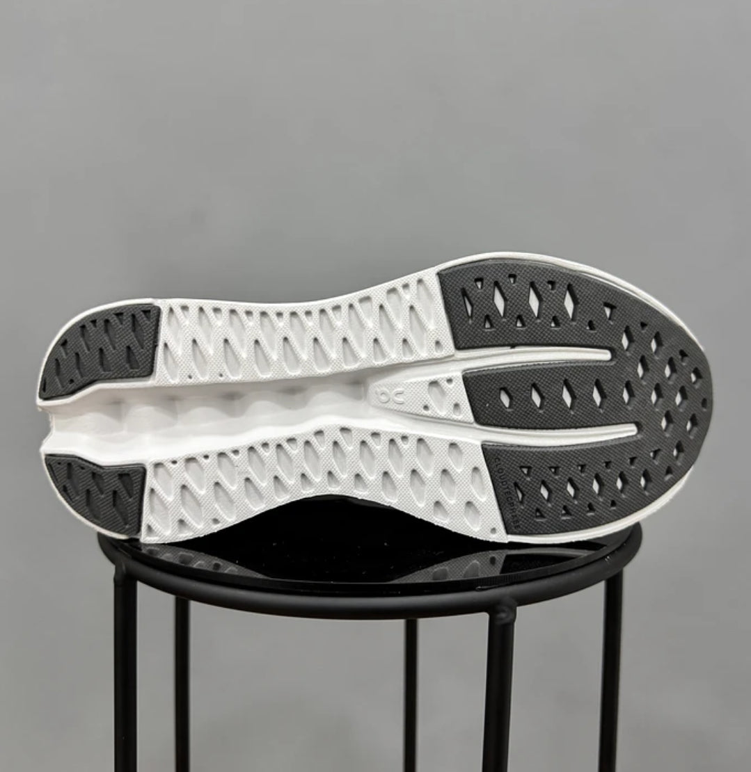 On Cloudsurfer White